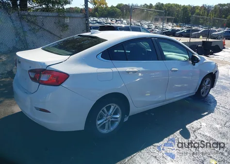 2018 Chevrolet Cruze Lt Auto z USA, uszkodzony, nr VIN 1G1BE5SM0J7243185